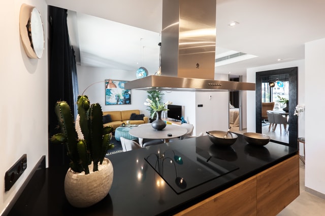 How to decorate kitchen with black appliances