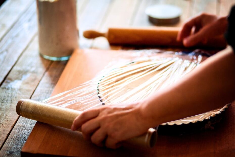 You don’t need plastic wrap in your kitchen—here are the best alternatives
